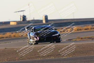 media/Nov-13-2022-GTA Finals Buttonwillow (Sun) [[d9378ae8d1]]/Group 1/Sunset (355pm)/